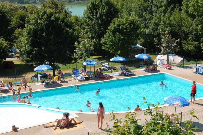 CAMPING LE GRAND LAC ODESIA – CAMPING JURA – LAC CLAIRVAUX_1