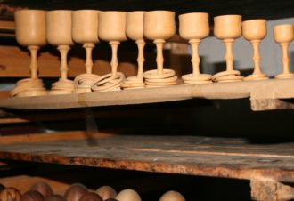 M. Marichy, tourneur sur bois