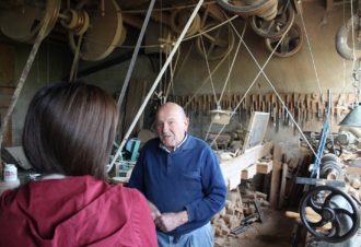 M. Marichy, tourneur sur bois