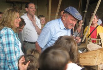 M. Marichy, tourneur sur bois