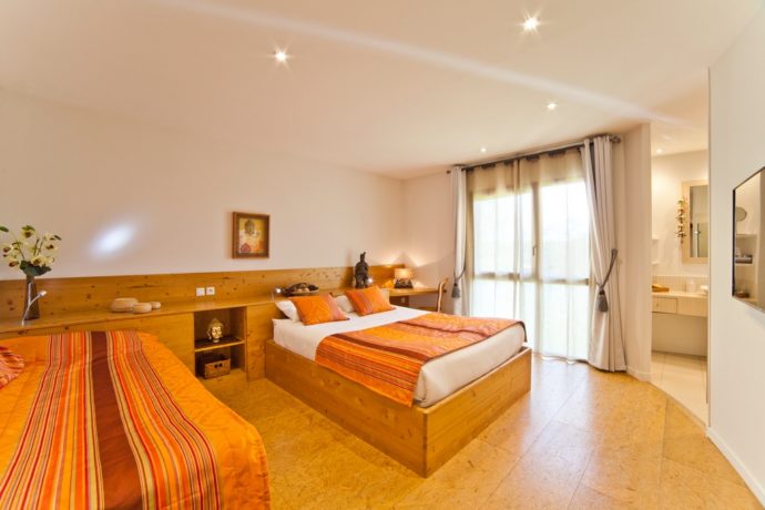 HÔTEL – AUBERGE DE CHAVANNES_4