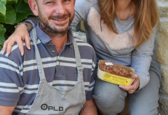 Apiculteur – gaec le miel du jura