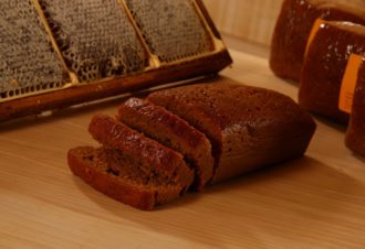 Apiculteur – gaec le miel du jura