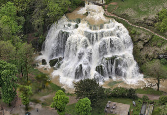 Cascade de Baume-les-Messieurs