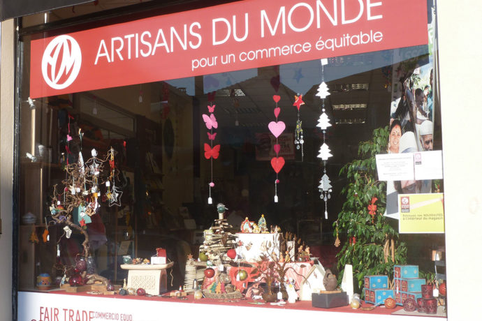 ARTISANS DU MONDE_1