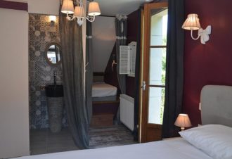 Chambres de caractère – le D’tour Gourmand