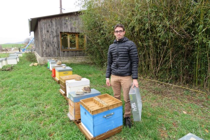 APICULTEUR – JUL’UN COMPAGNON DES ABEILLES_1