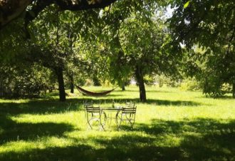 Les Filles Tresy & Chambre de la tante Camille