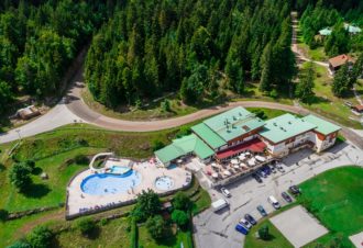 Piscine de plein-air chauffée