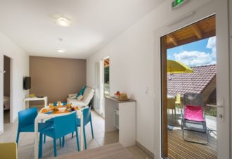 Les chalets du lac de Vouglans