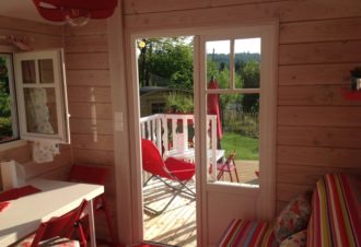 La roulotte arc-en-ciel