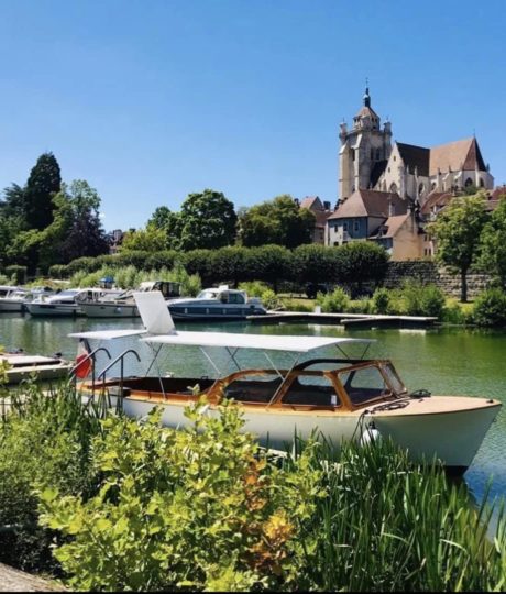 Promenade en bateau : Une Belle Aventure