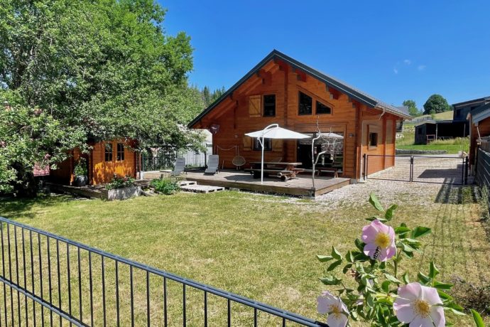 Vue d’été espace clôturé