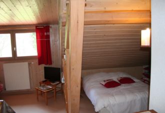 Studio (Renard) en maison mitoyenne – R322BAIST