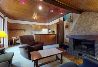 Appartement dans maison des propriétaires – R224REN60