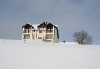 Le Roc – Appartement en résidence – L402GIN00