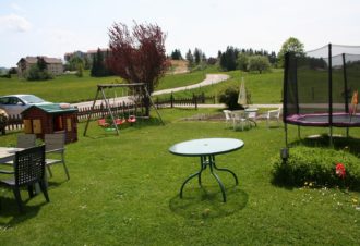 Appartement en maison mitoyenne – R412BAI74