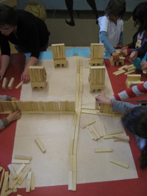 AT_MAISONS_HOMMES_PREHISTO