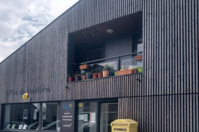 BUREAU_OT_LAJOUX_©HJSC (1)