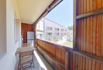 La Serre – Studio en résidence – P322THI00