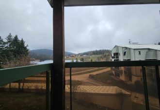 Le Cernois – Studio en résidence – P232VAC00