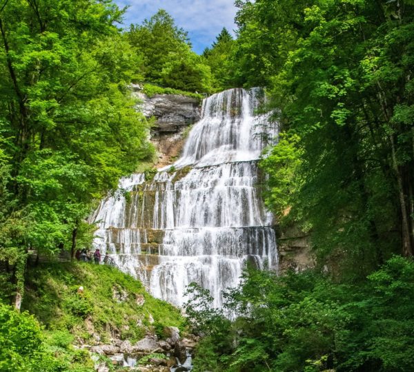 La vallée et les cascades du Hérisson