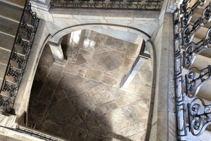CamilleR_Prieure_de_Vaux_escalier(2024)