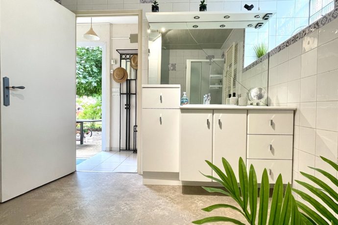 Salle de bain #1 (en bas)