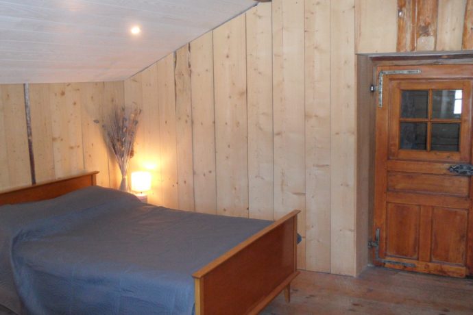 Chambre 2 à l&rsquo;étage