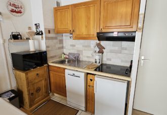 Les Tavaillons – Studio en résidence – R412LEJ00