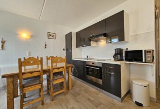 Le Gabelou – Studio en résidence – P402POR00