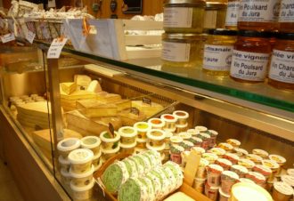 Chez l’artisan fromager