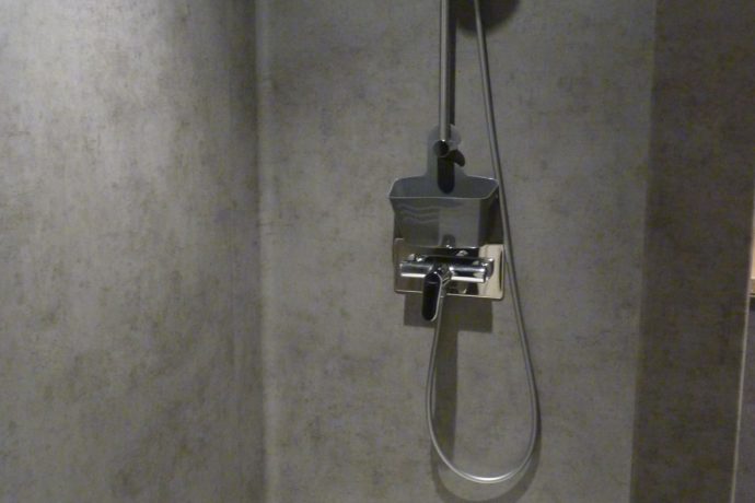 Douche à l&rsquo;italienne