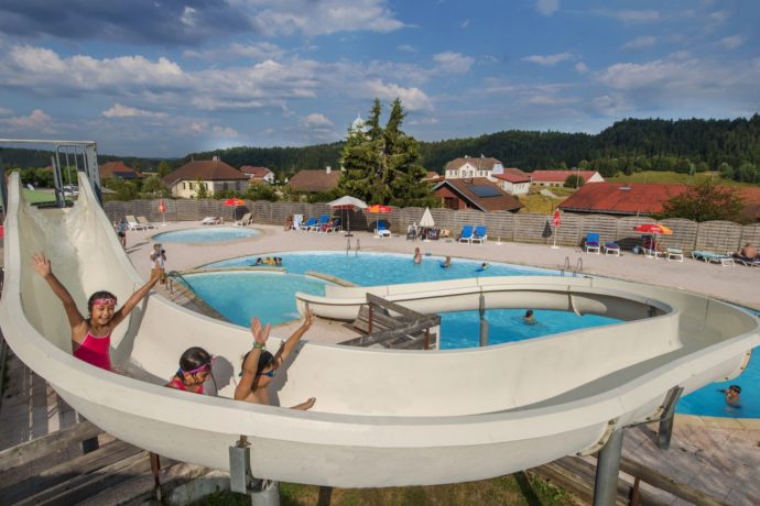 Piscine plein-air à Prénovel