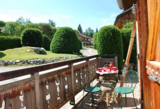 Les Narcisses – Appartement en maison – P403MAR00