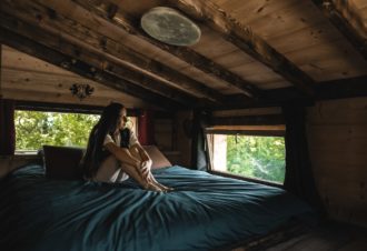 Les Étoiles de Bevy  – Chalet mobile Licorne