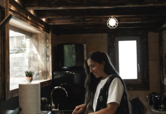 Les Étoiles de Bevy  – Chalet mobile Licorne