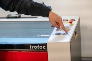 FABLAB_LASER (3)