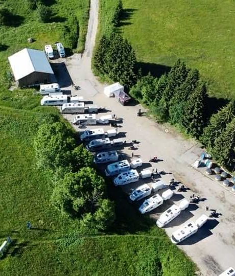 Aire d’accueil et de service camping-car – La Pesse