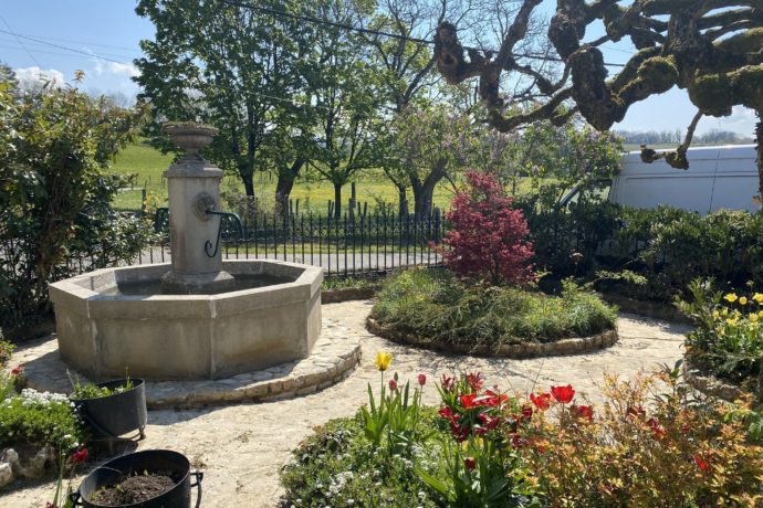 Fontaine vers l’accueil