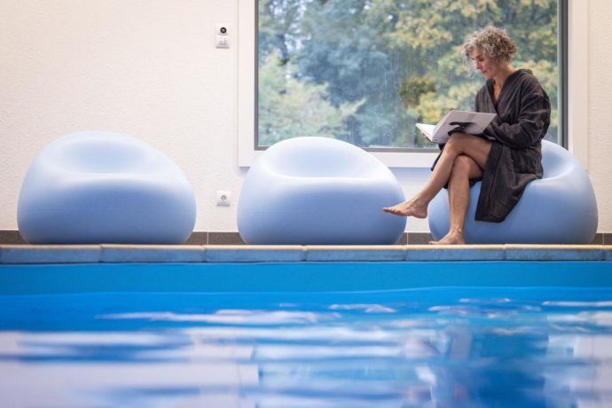 Maison atHOme – Gîte luxe avec piscine intérieure
