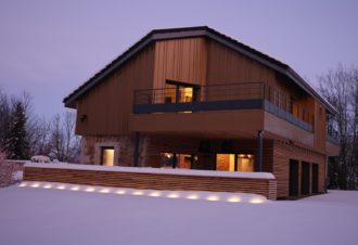 Maison atHOme – Gîte luxe avec piscine intérieure