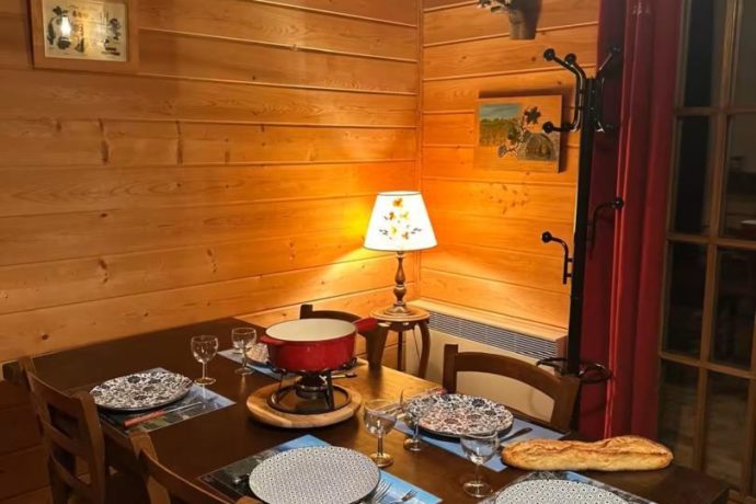 Au Doubs Chalet du Jura