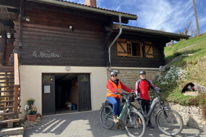 Au Doubs Chalet du Jura