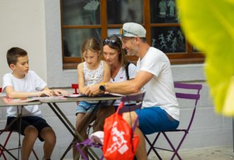 Aventure Jeux® – Les Mystérieux Carrés Rouges