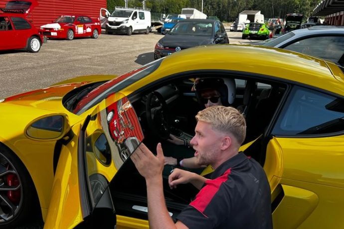 dernier briefing avant le départ