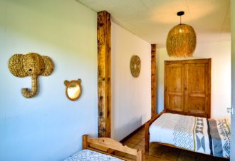 Montjoie – C Dupré