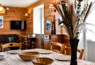 Passe-Montagne – C Dupré