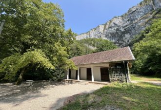 La Terrasse des Grottes