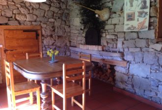 Le Cernétrou – Gîte Le Four à Pain